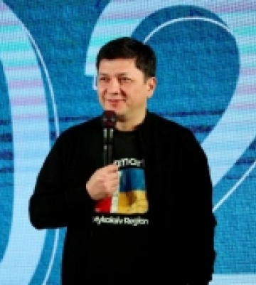 Запуск водогону, бюджет Миколаївщини, енергобезпека та цифровізація: Віталій Кім провів публічний звіт за п'ять років