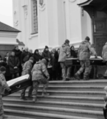 Трагічний день: у Луцьку попрощалися з трьома Героями