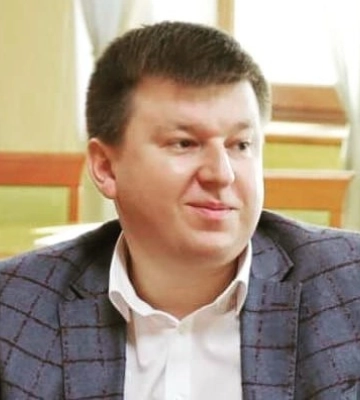 "Здесь все есть. И подвалы, и много вина". Мэр Арциза рассказал о ситуации после атак РФ