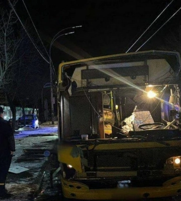 У Києві стався вибух в автобусі, правоохоронці встановлюють причини