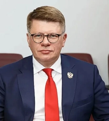 Гендиректор Федерації хокею Росії потрапив до бази «Миротворця»