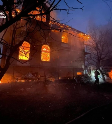 Через атаку РФ без тепла - майже третина Києва, без світла - частина лівого берега