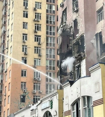 Майже 500 дронів та 40 ракет атакували Україну – Зеленський