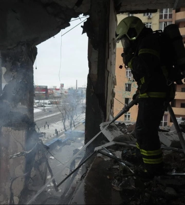 Майже 500 дронів і десятки ракет: Зеленський заявив про наймасштабніший удар по Києву (Відео)