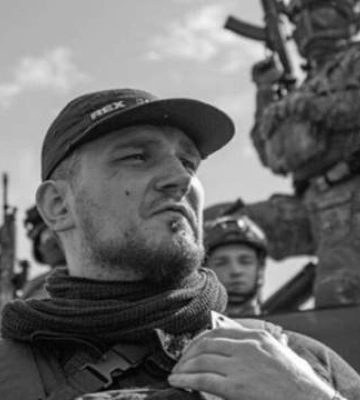 Россиянин, воевавший за Украину, националист и командир РДК: что известно о Денисе Капустине