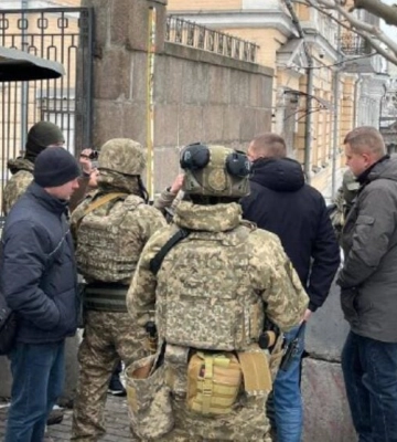 НАБУ: "Співробітники УДО чинять спротив під час здійснення слідчих дій у комітетах ВР"