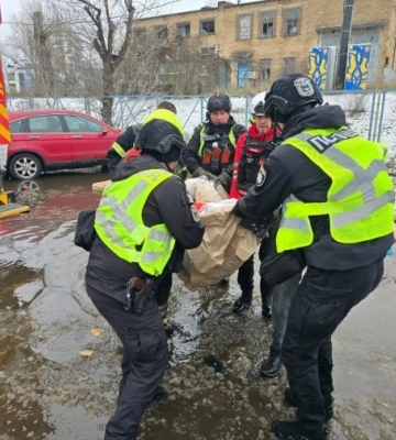 Цинічна атака росіян на Київ: є загиблі та постраждалі (ВІДЕО)