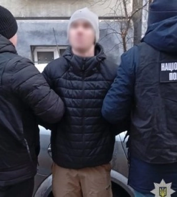 Правоохоронці затримали підозрюваного в пошкодженні менори у Чернігові. ФОТО