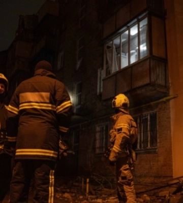 У Києві рятувальники завершили роботи на всіх локаціях після російської атаки