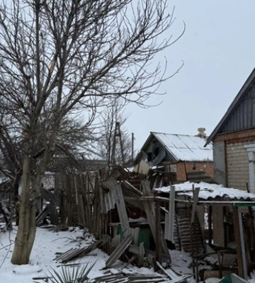 Авиаудар по Славянску: три КАБа попали в частный сектор, есть погибший
