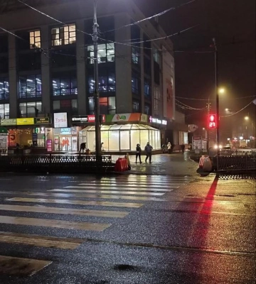 У центрі Рівного з’явився новий наземний пішохідний перехід