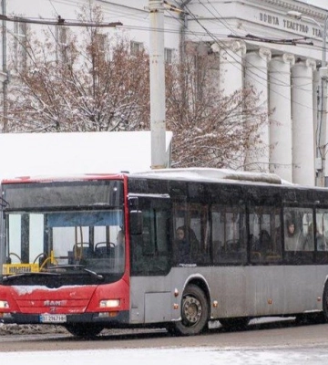 У Полтаві запустили шість нових великогабаритних автобусів