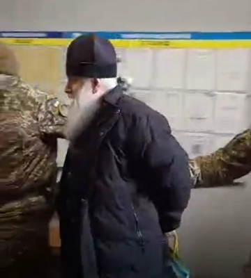Суд відмовив стороні захисту митрополита Святогірської  лаври у клопотанні випустити його з СІЗО