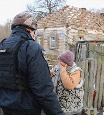 На Чернігівщині оголосили обов’язкову евакуацію з 14 прикордонних сіл. ФОТОрепортаж