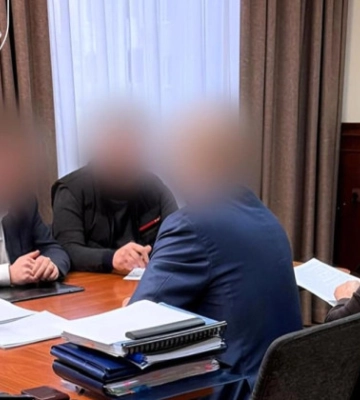 «Решал» налоговые проблемы застройщика за $100 тысяч: адвоката в Киеве разоблачили в мошенничестве