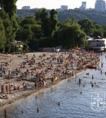 Чиновников Киевзеленстроя подозревают в растрате 1,2 млн