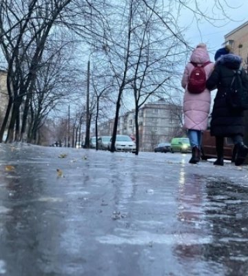 Наступні кілька днів на Рівненщині зберігатиметься ожеледиця
