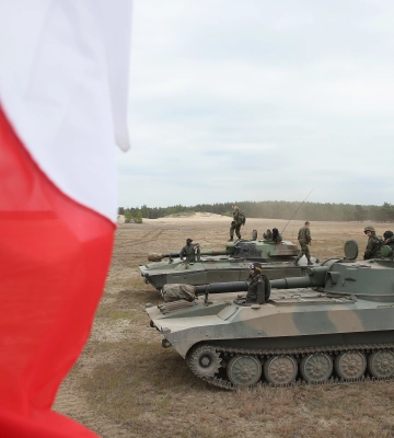 Польша готовится воевать с рф, хоть и осознает, что лучше этого не допустить - дипломат