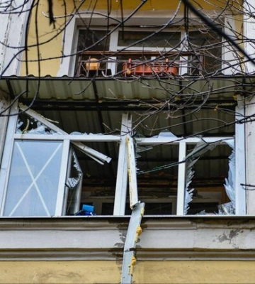 Ракетний удар по Дніпру: що відомо про стан постраждалої 15-річної дівчинки