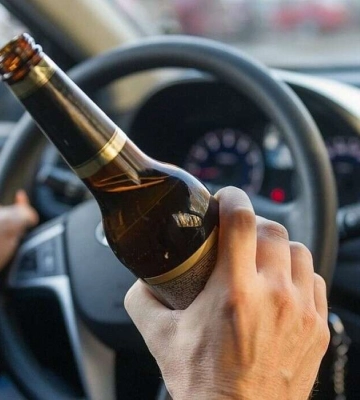 У Кам’янському засудили п’яного водія, який збив на тротуарі дітей