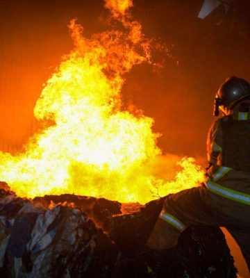 У Криворізькому районі рятувальники дістали тіло чоловіка із ставка
