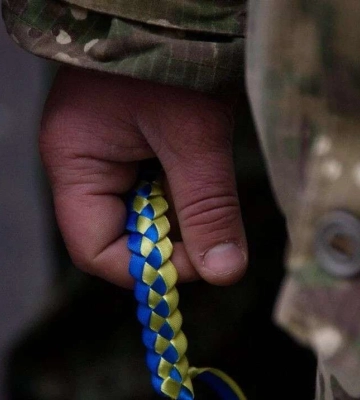 На Дніпропетровщині вандали поглумилися над могилою військового