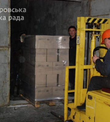 &quot;Тут гуманітарна криза&quot;: волонтери &quot;Української команди&quot; привезли херсонцям 30 тонн допомоги