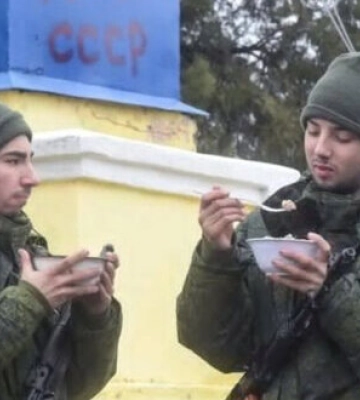 На Херсонщині російські військові вкрали близько 15 тисяч музейних експонатів