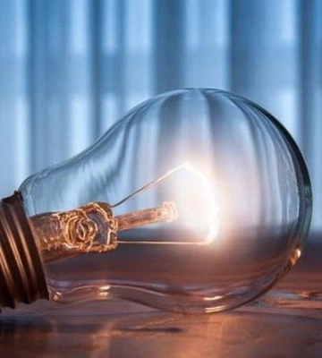 На Волині скасували графіки аварійних відключень світла, але планово відключатимуть