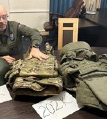 Резников показал украинскую &quot;броню&quot;, анонсировал новые разработки, в том числе для женщин