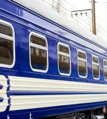 Укрзалізниця запускає перший потяг до звільненого Херсону