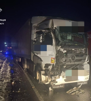 З 2,99 проміле алкоголю у крові водій маневрував фурою на трасі Київ-Чоп