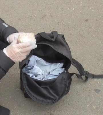 В Одесі на вулиці жортсоко побили чоловіка і забрали рюкзак, в якому було 40 тисяч доларів США, - ФОТО