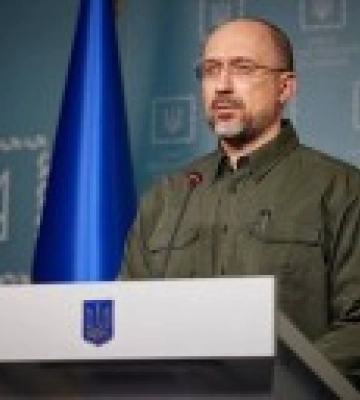 Ракетные удары вывели из строя почти половину энергосистемы Украины – Шмыгаль