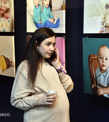 Я є життя: в Києві відкрилася виставка присвячена лікарям та передчасно народженим дітям