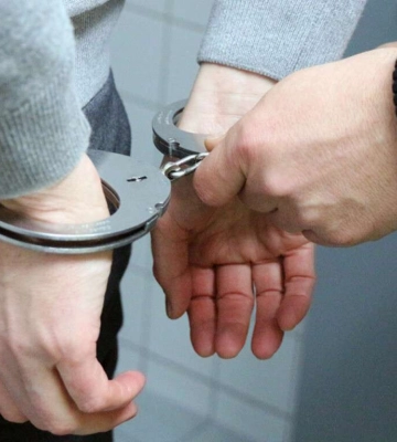 Намагався відкупитися: у Дніпропетровській області затримали чоловіка з наркотиками
