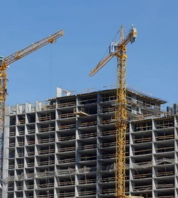Рынок недвижимости: продажи квартир в новостройках Киева упали в 10-15 раз