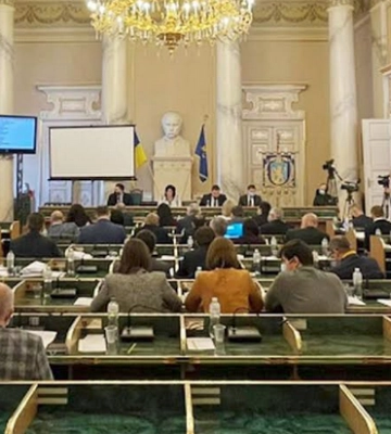 На Львівщині скликають сесію обласної ради: про що говоритимуть