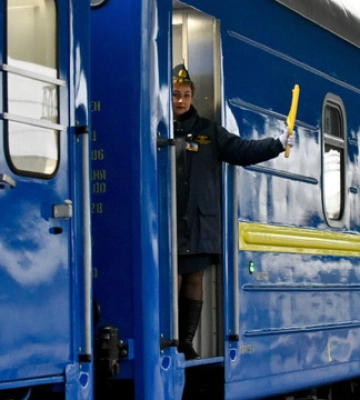 Укрзалізниця запускає перший потяг до Херсона