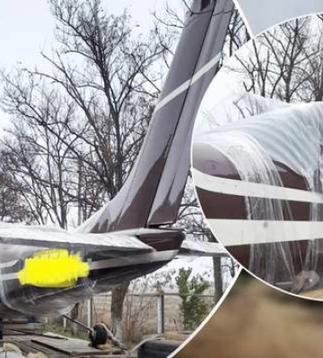Одеські митники вилучили у чоловіка на пункті пропуску американський літак
