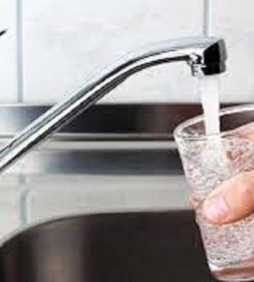 У Львові відновили водопостачання, але містян просять мати запас води