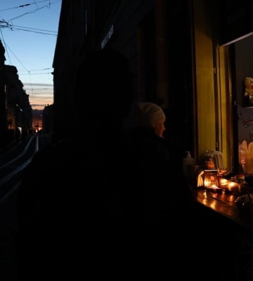 Після обстрілів на Львівщині запровадили всі графіки вимкнення світла