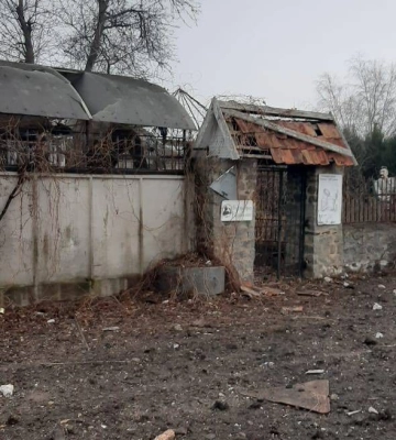 Рашисти трьома ракетами вдарили по ресторану у Запорізькому районі. ФОТОрепортаж
