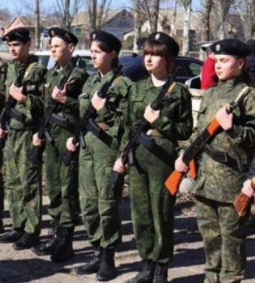 С Луганщины 200 подростков вывезли в Чечню на «военно-патриотическое воспитание»