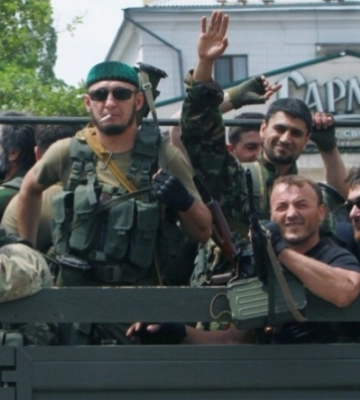Мародерство і репресії: тік-токер Кадиров активно захоплює окупований Донбас