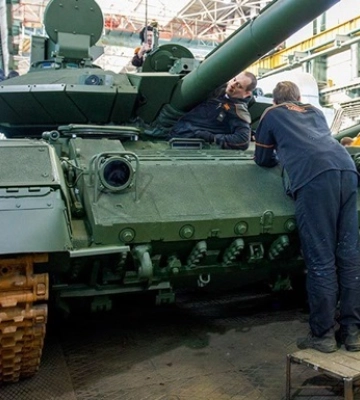 Британська розвідка розповіла, як зростуть військові витрати РФ у 2023 році