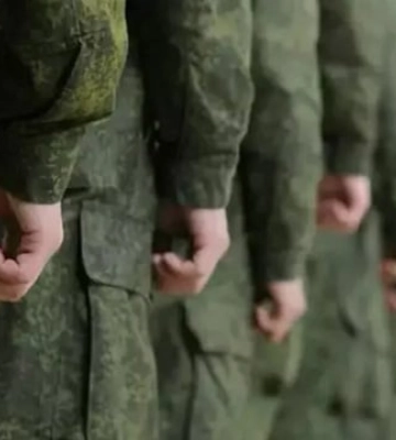 Мобилизация в России. В Крыму оккупанты начали раздавать повестки под подпись — Генштаб