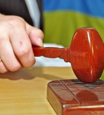 У Львові провели благодійний аукціон, щоб зібрати кошти на генератори для ЗСУ