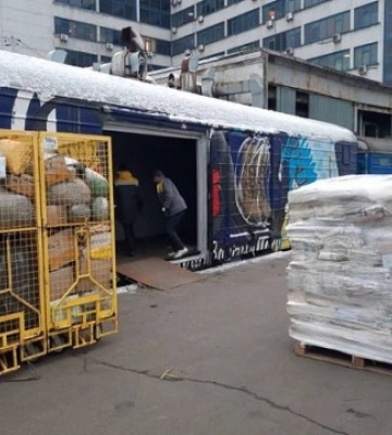 Херсонці отримали 2 тисячі посилок, які затрималися з початку війни