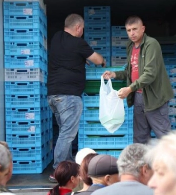 Люди стояли в черзі за хлібом: на Херсонщині рашисти обстріляли гуманітарну точку